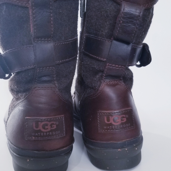 Ugg Kesey high ankle boot - Picture 2 of 11